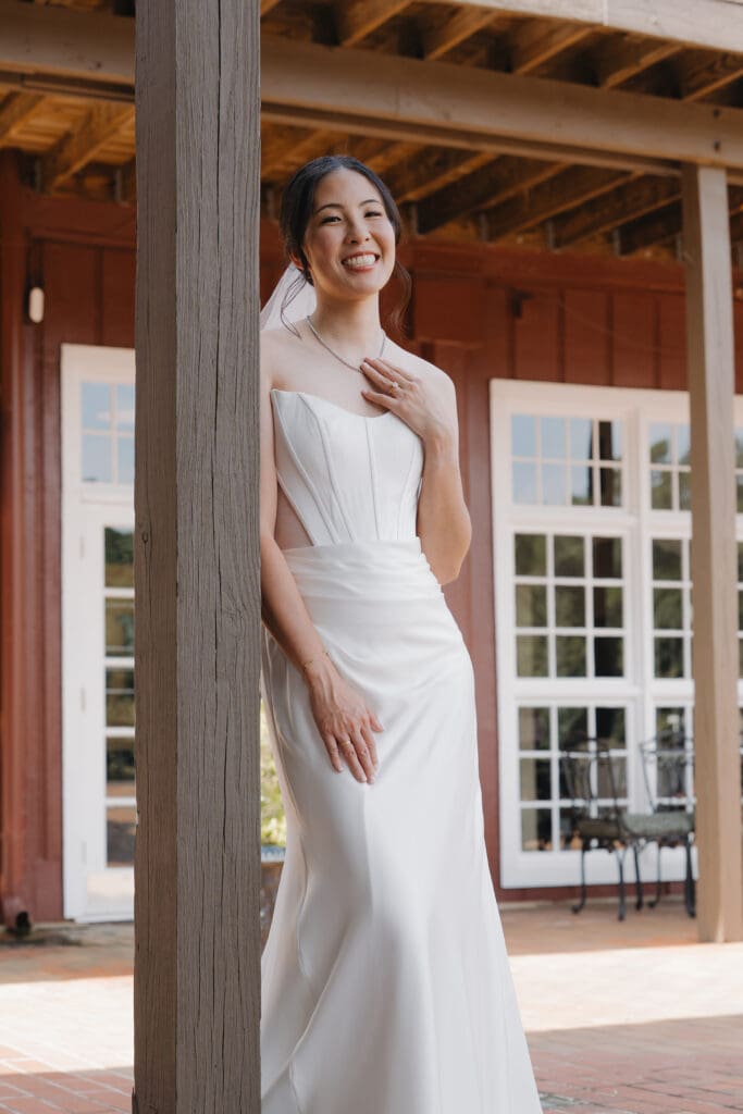 bride posing at ivy hall wedding event